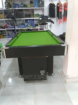 7ft Good Imported Snooker Coin Operated With Accessories