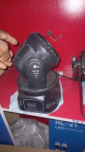 Moving Head Effect Light for Clubs/ Studios/ Events Centres