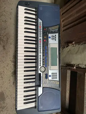 Yamaha PSR 540 Electronic Keyboard Super Clean UK Used
