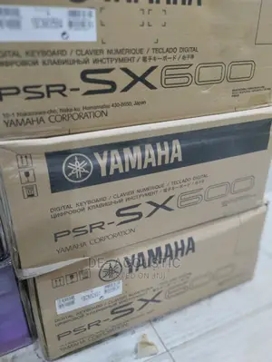 PSR Sx 600 Workstation Yamaha Keyboard