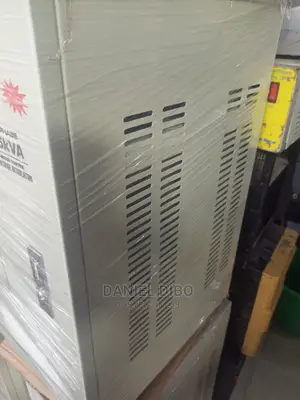 Victech Single Phase SVC 15KVA Servo AVR