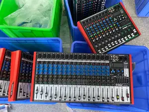 Yamaha 16channels Mixer,With Equalizer and Effects