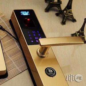 Smart Fingerprint Keypad Lock