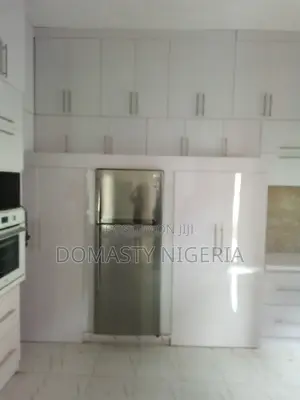 Standard Kitchen Carbinet
