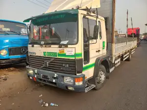 Volvo Truck Fl6 Pickup 27feet