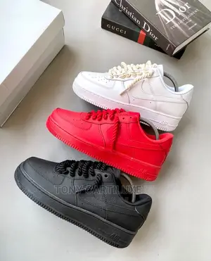 Red Nike Foot