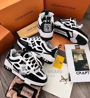 Louis Vuitton Sneakers