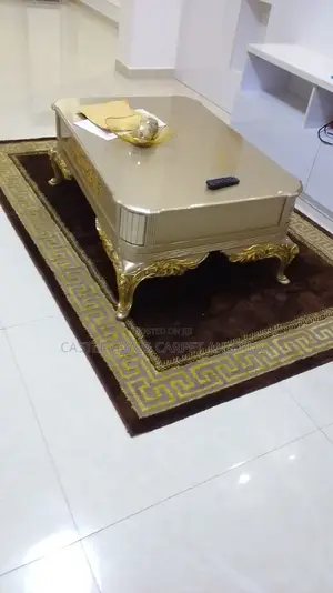 Center Rugs