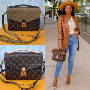 Original LOUIS VUITTON Shoulder Bags Available in Store