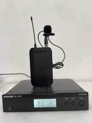 Shure BLX14 Wireless Presenter Rack Mount With Lavalier