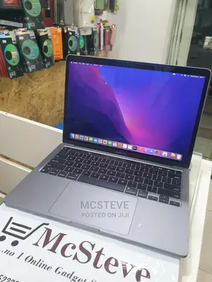 Laptop Apple MacBook Pro 2022 M2 8GB Apple M2 SSD 256GB