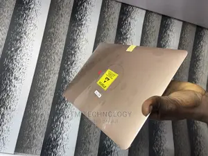 Macbook Air 2179