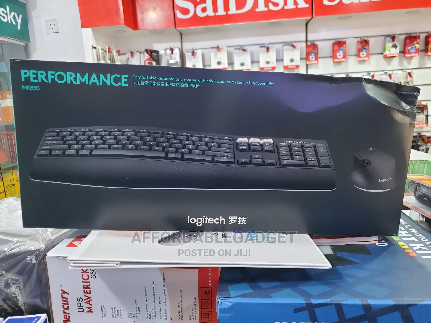 Logitech Mk850 Multi-Device Wireless Keyboard Mouse Combo