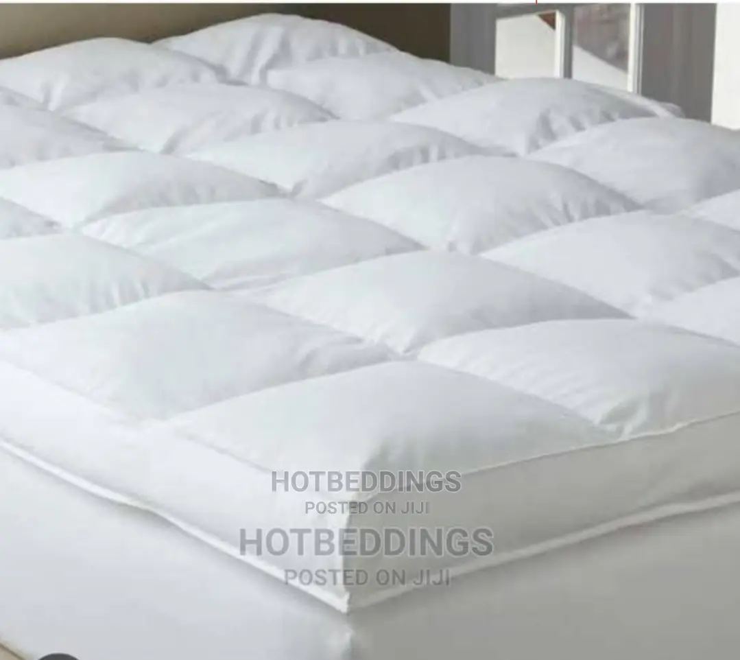 Fluffy Bed Topper-white