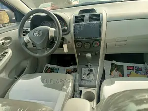 Toyota Corolla 2013 Red