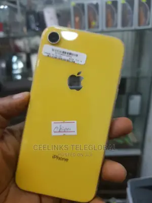 Apple iPhone XR 64 GB Yellow