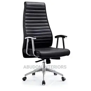 Black Quality Armrest Chair