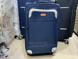 Medium Size Leather Polo Light Weight Traveling Luggage