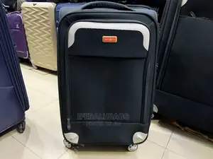 Medium Size Light Weight Leather Polo Traveling Luggage