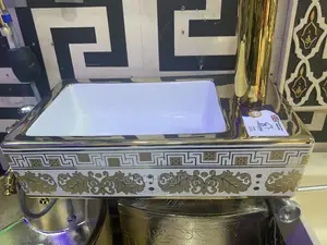 Executive Hanging Basin Gold