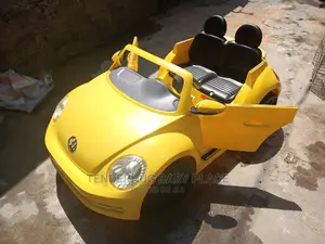 Super Durable Licensed Kids 2 Seater Volkswagen Beetle Car