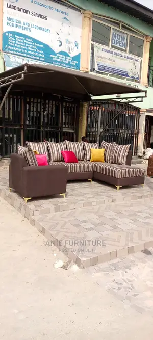 L Shaped Chair at Affordable Price