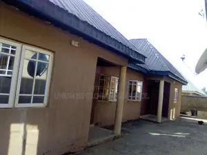 2bdrm Block of Flats in Hodco Quarters., Makurdi for sale