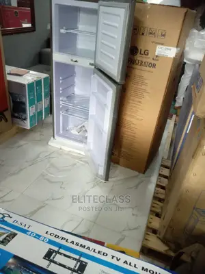 LG Refrigerator Brand- New/ Gc-260 Freestanding