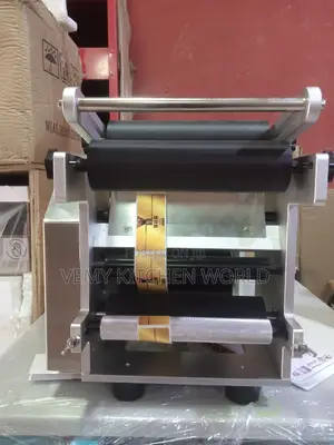 Automatic Labeling Machine