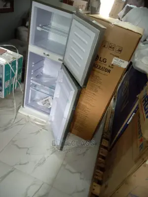 LG Two Doors Top Freezer Refrigerator