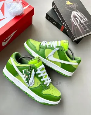 Nike Sb Dunk Low ‘Kermit Green