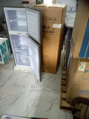 Brand New Top Freezer Refrigerators With Two Door ( Gc-260)