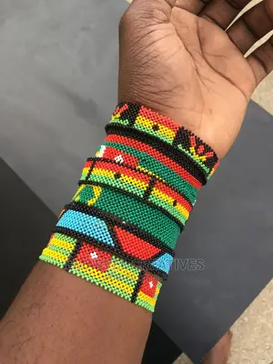 2024 Unique African Bracelet - 1pc