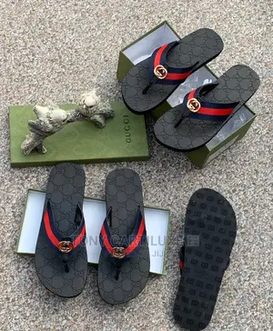 ` Gucci Lúxury Slide