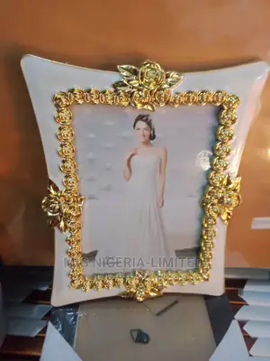 Table Top Photos Frame Gold "5x7"