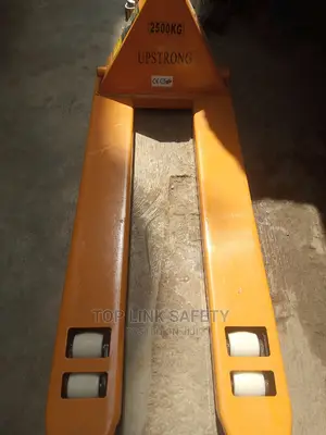Pallet Truck 2.5kg or 2500