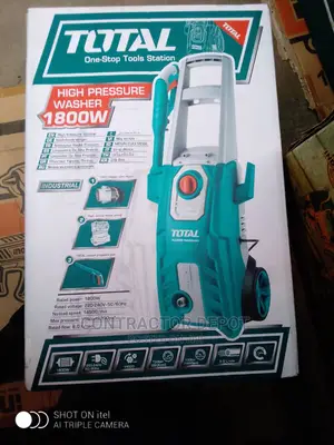 Total High Pressure Washer 1800W 150 Bar 2200psi