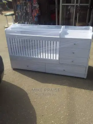 A Quality Baby Cot