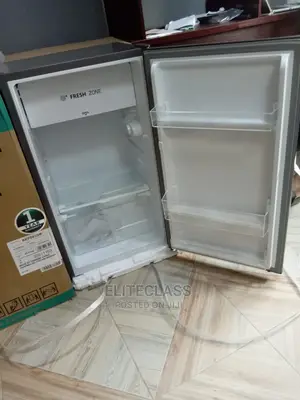 Ref093dr| Hisense 90litre Top Freezer Refrigrator