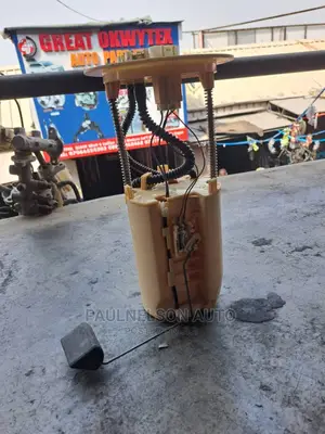 Complete Fuel Pump Hilux 2.7