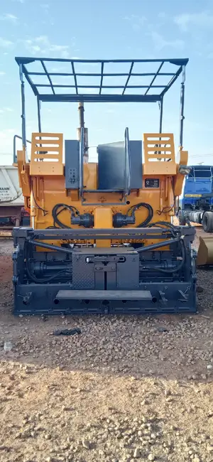 Electric Crawler Asphalt Road Paver