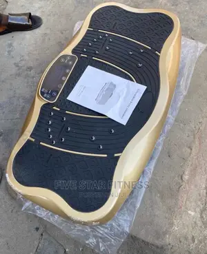 Platform Massager With Hand Rope