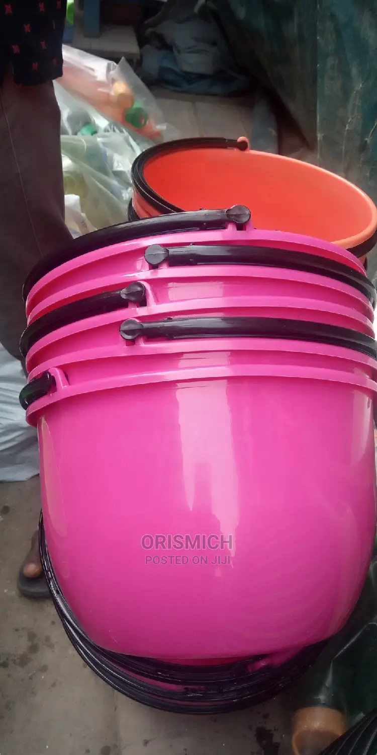 Plastic Buckets (12pcs)