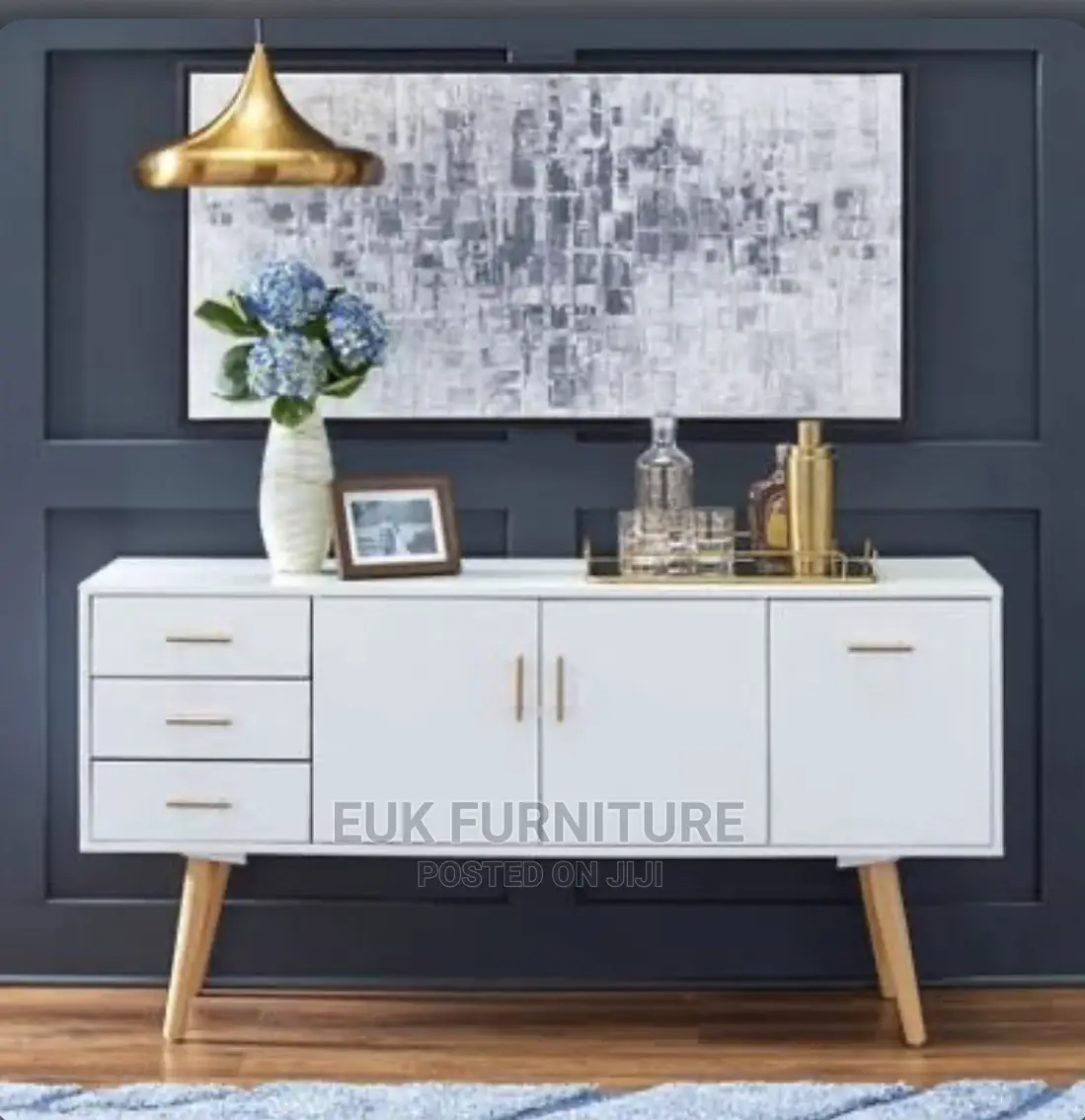 Quality Side Board