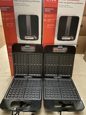 4 in 1 Electric Waffle Maker