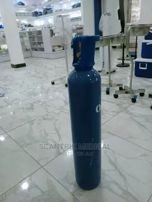 Medical Oxygen Cylinders (Or Oxygen Tanks)