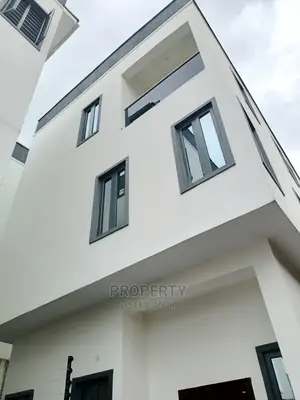 Furnished 5bdrm Duplex in Magodo Gra for sale