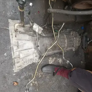 Transmission For Infiniti G35, Fx35 2 Wheel Drive.