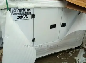20kva Perkins Diesel Soundproof Generator 100% Copper Coil