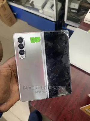 Samsung Galaxy Z Fold 3 256 GB Silver
